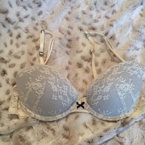 Gilly Hicks Demi push up bra 36B